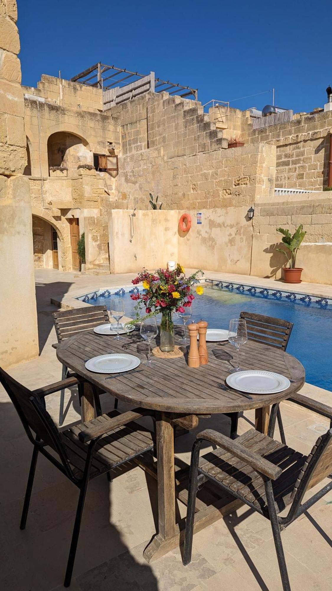 Soluna Boutique Guesthouse Għasri Eksteriør billede